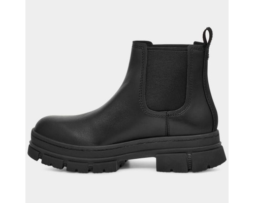 Ugg Ashton Chelsea Boot — Black